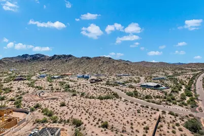 9231 S Krista Drive W #55, Goodyear, AZ 85338 - Photo 2