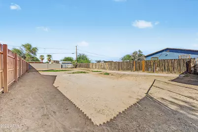 104 E Kinderman Drive #10, Avondale, AZ 85323 - Photo 6