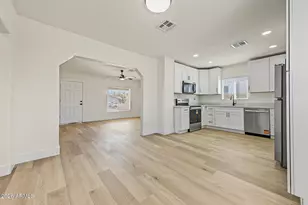 104 E Kinderman Dr, Avondale, AZ 85323 - Photo 2