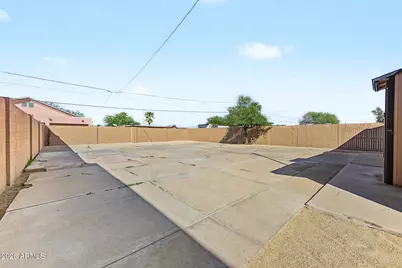 104 E Kinderman Drive, Avondale, AZ 85323 - Photo 26