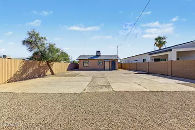 104 E Kinderman Drive, Avondale, AZ 85323 - Photo 4
