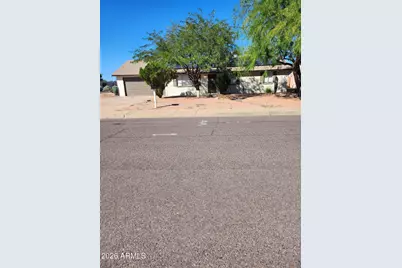 3630 E Paradise Lane E, Phoenix, AZ 85032 - Photo 1
