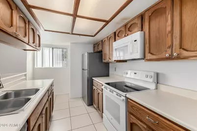 7510 E Thomas Road #111, Scottsdale, AZ 85251 - Photo 1