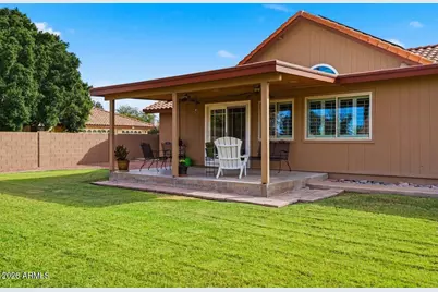 694 E Washington Avenue, Gilbert, AZ 85234 - Photo 56