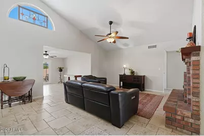 694 E Washington Avenue, Gilbert, AZ 85234 - Photo 20