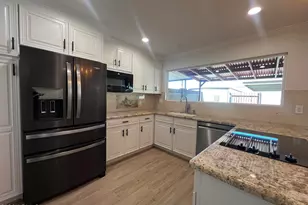 5132 N 82nd St, Scottsdale, AZ 85250 - Photo 6