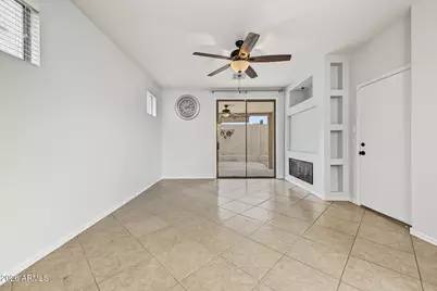 1807 E Dunbar Drive, Phoenix, AZ 85042 - Photo 8