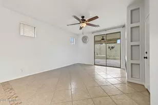 1807 E Dunbar Dr, Phoenix, AZ 85042 - Photo 4