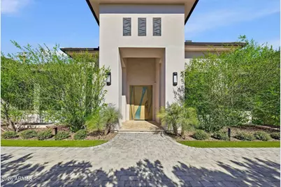 126 E Maryland Avenue, Phoenix, AZ 85012 - Photo 2