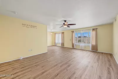 15208 N Lakeforest Drive, Sun City, AZ 85351 - Photo 6