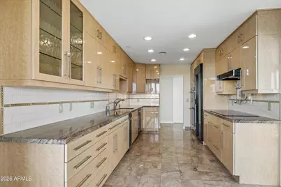 1040 E Osborn Road #601, Phoenix, AZ 85014 - Photo 10