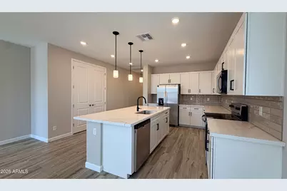 17767 W Electra Lane, Surprise, AZ 85387 - Photo 4