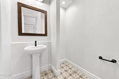 358 W Citation Lane, Tempe, AZ 85284 - Photo 38