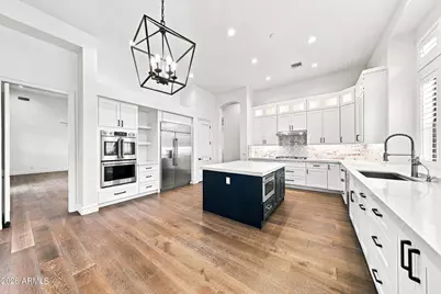 358 W Citation Lane, Tempe, AZ 85284 - Photo 6