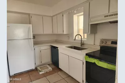 526 S Mesa Drive #1, Mesa, AZ 85210 - Photo 2
