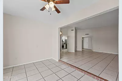 17241 N 106th Avenue, Sun City, AZ 85373 - Photo 10