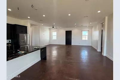 22227 W Dixileta Drive, Wittmann, AZ 85361 - Photo 14