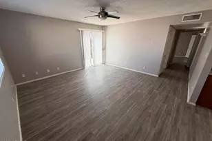 6527 N 67th Ave, Glendale, AZ 85301 - Photo 2
