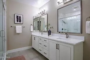 5250 E Deer Valley Dr, Phoenix, AZ 85050 - Photo 32