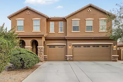 2877 E Isaiah Avenue, Gilbert, AZ 85298 - Photo 2