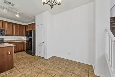 10132 E Isleta Avenue, Mesa, AZ 85209 - Photo 8