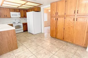 819 W Plata Ave, Mesa, AZ 85210 - Photo 14