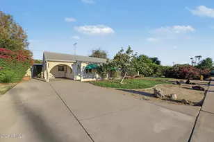 6033 North 8th St, Phoenix, AZ 85014 - Photo 1