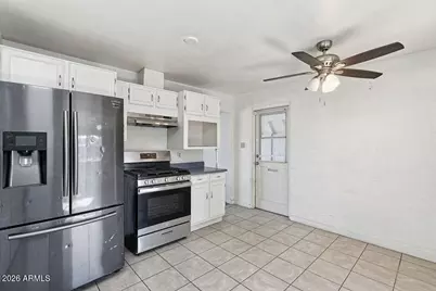 11117 W Florida Avenue, Youngtown, AZ 85363 - Photo 6