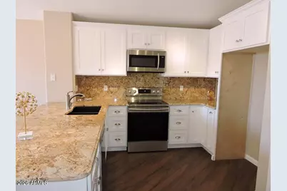 11167 W Harmont Drive, Peoria, AZ 85345 - Photo 2