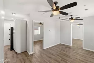 840 E Turney Ave, Phoenix, AZ 85014 - Photo 2