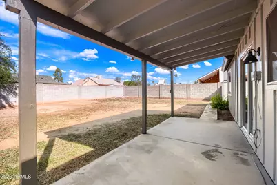 6910 W Mountain View Road, Peoria, AZ 85345 - Photo 18