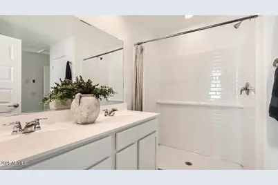 9850 W Clarendon Avenue, Phoenix, AZ 85037 - Photo 12