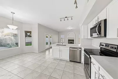 1156 N Fiji Way, Gilbert, AZ 85234 - Photo 6