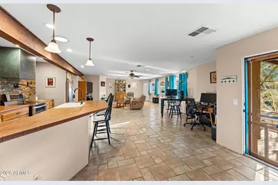 1070 N Mustang Trail, Wickenburg, AZ 85390 - Photo 6
