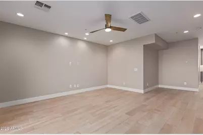7550 E Osborn Road #1007, Scottsdale, AZ 85251 - Photo 4