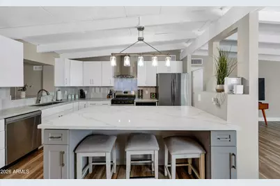 5833 N 10 Street, Phoenix, AZ 85014 - Photo 4
