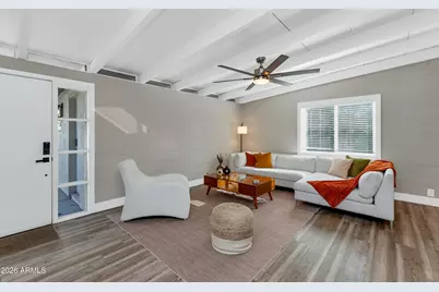 5833 N 10 Street, Phoenix, AZ 85014 - Photo 2