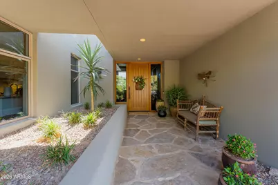 10063 E Graythorn Drive, Scottsdale, AZ 85262 - Photo 4