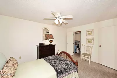 10005 W Hutton Drive, Sun City, AZ 85351 - Photo 20