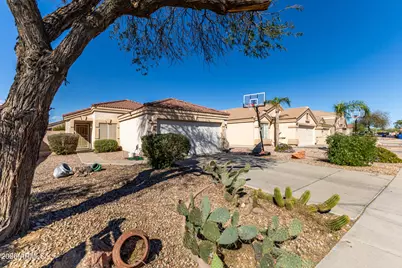 11340 W Madisen Ellise Drive, Surprise, AZ 85378 - Photo 1