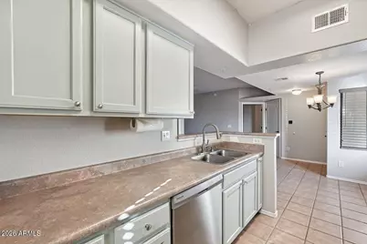 10401 N Saguaro Boulevard #132, Fountain Hills, AZ 85268 - Photo 12