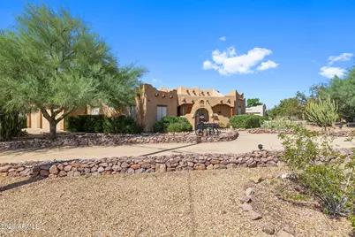 2340 S Sixshooter Road, Apache Junction, AZ 85119 - Photo 8