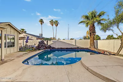 9809 N 67th Drive, Peoria, AZ 85345 - Photo 40