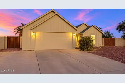 9809 N 67th Drive, Peoria, AZ 85345 - Photo 2