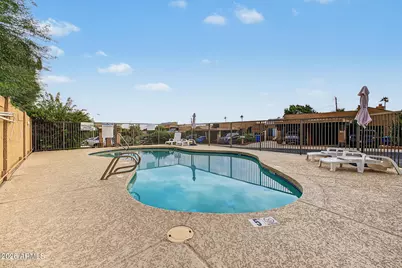 5144 E Holly Street, Phoenix, AZ 85008 - Photo 28