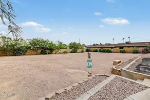 5144 E Holly St, Phoenix, AZ 85008 - Photo 30