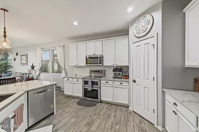 2737 S 171st Lane, Goodyear, AZ 85338 - Photo 12