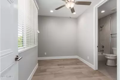 7550 E Osborn Road #Unit 1010, Scottsdale, AZ 85251 - Photo 14