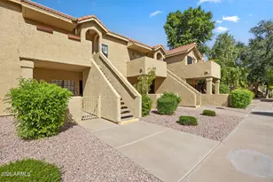 1126 W Elliot Rd, Chandler, AZ 85224 - Photo 1