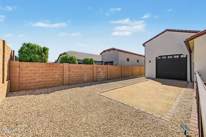 19004 W Cortez Street, Surprise, AZ 85388 - Photo 32